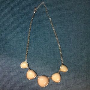 Pretty gold necklace. Worn twice